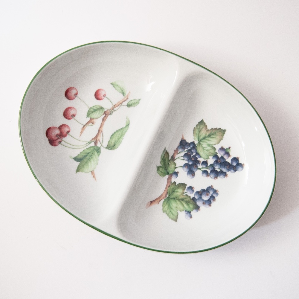 Royal Worcester Fine Porcelain Cotswold Fruit Divided Serving Dish